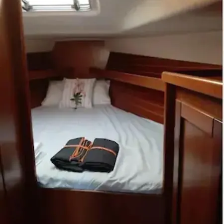 Velero Barco De 2 Barcelona